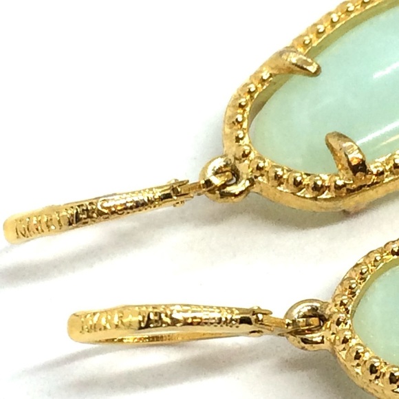 VINTAGE JOAN RIVERS EARRINGS LEVERBACK GOLD TONE SEAFOAM GREEN DANGLE DROP - Picture 13 of 13
